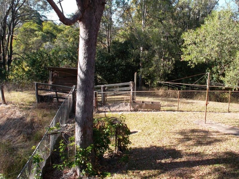 114 Pauls Rd, Upper Caboolture QLD 4510