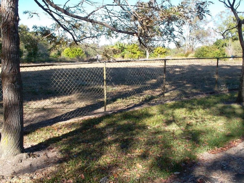 114 Pauls Rd, Upper Caboolture QLD 4510