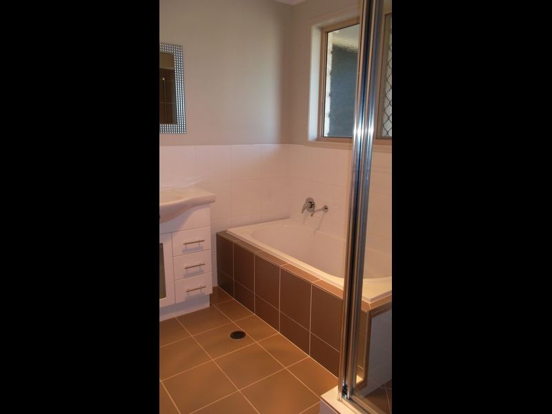 1/21 Seeney Street, Caboolture QLD 4510