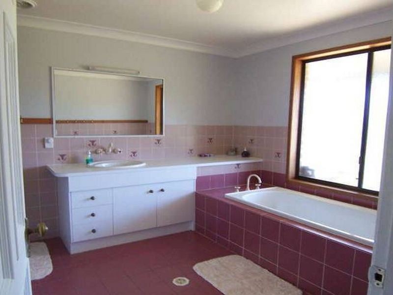 33 Pedwell Rd, Mount Mee QLD 4521