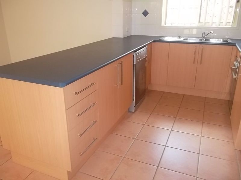 10 Riverbend Crescent, Morayfield QLD 4506