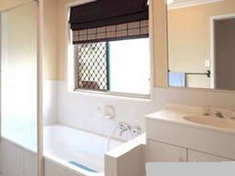 67 Dundee Dr, Morayfield QLD 4506