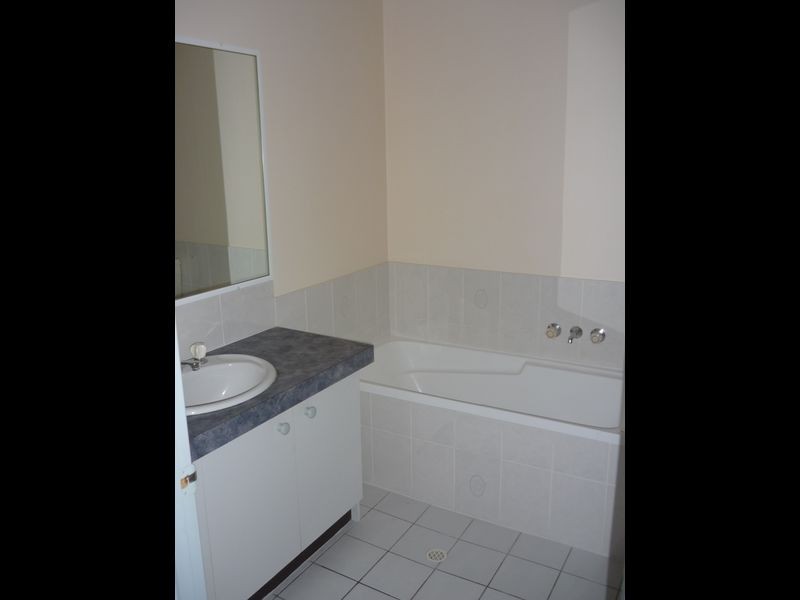 5/53 Lower King Street, Caboolture QLD 4510