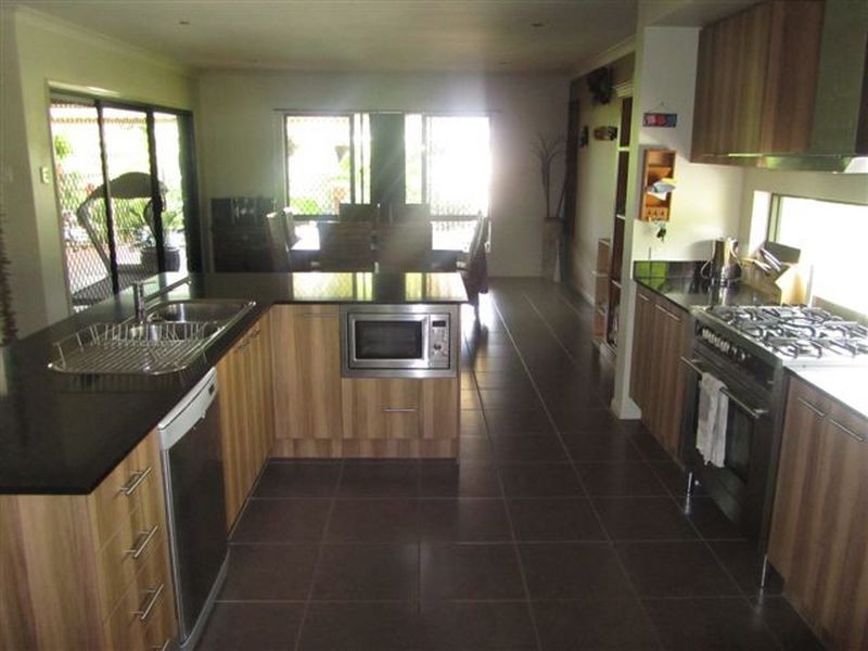 43 Three Ponds Pl, Elimbah QLD 4516