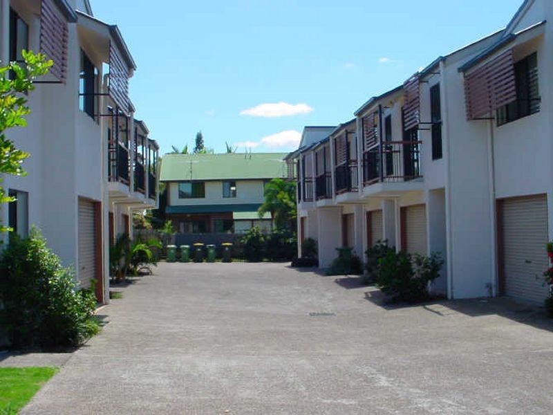 6/17 Lower King Street, Caboolture QLD 4510