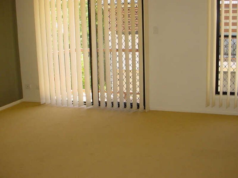 6/17 Lower King Street, Caboolture QLD 4510