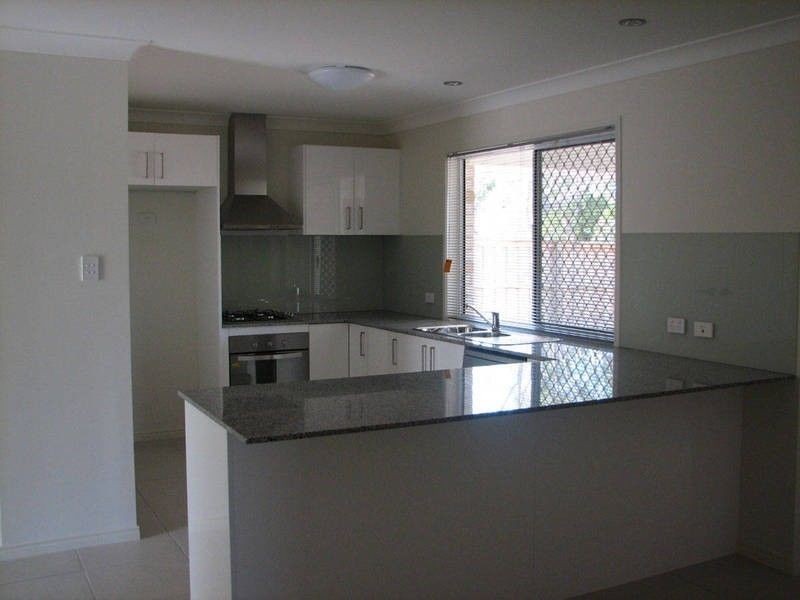 26 Bluejay Court, Morayfield QLD 4506