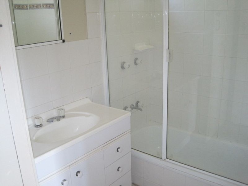 1/18 Francis, Caboolture QLD 4510