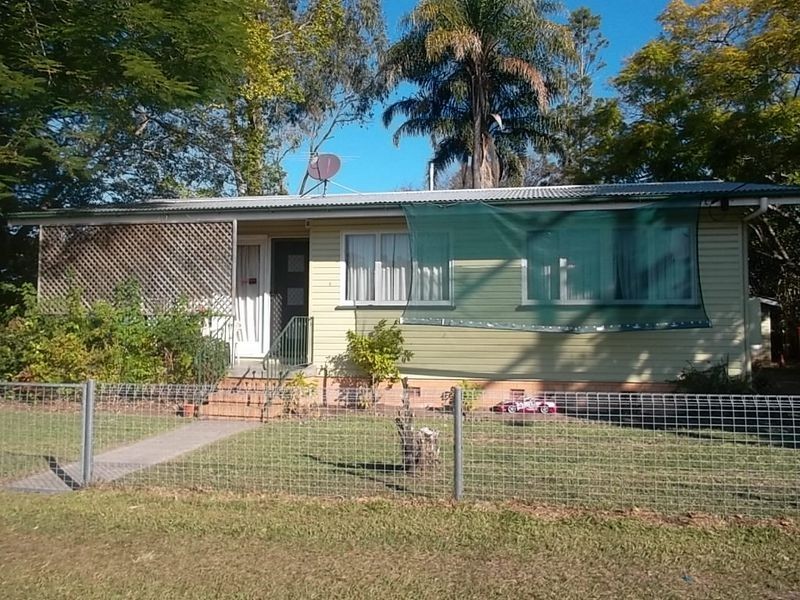 2 Church St, Caboolture South QLD 4510