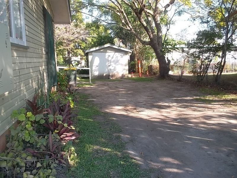 2 Church St, Caboolture South QLD 4510