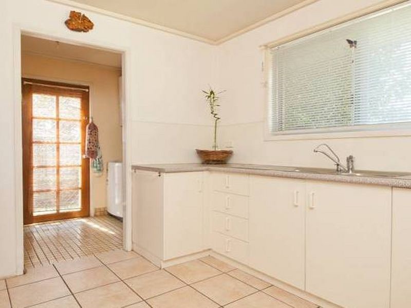 12 Marigold St, Caboolture QLD 4510