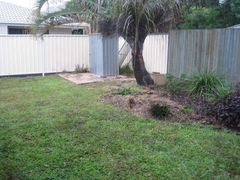 1/16 Joanne St, Caboolture QLD 4510