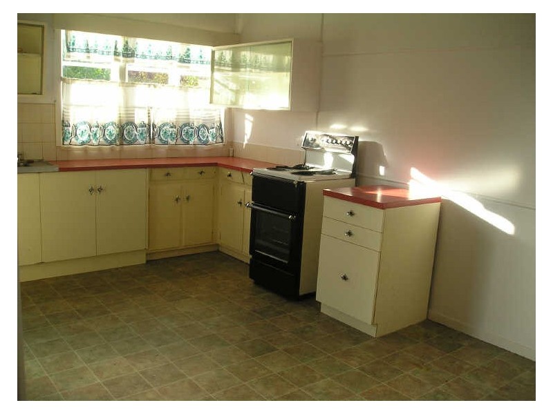 7 The Crescent, Toorbul QLD 4510