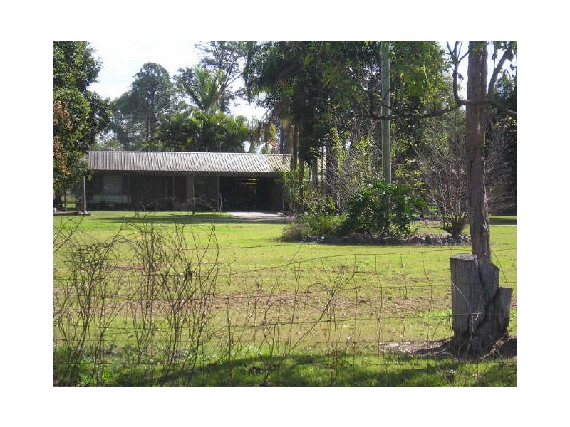 132 Pumicestone Road, Caboolture QLD 4510