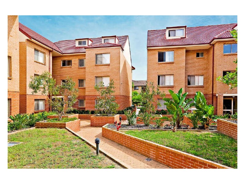 42 Hampstead Rd, Homebush West NSW 2140
