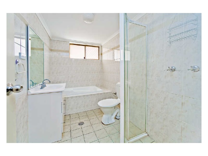 42 Hampstead Rd, Homebush West NSW 2140