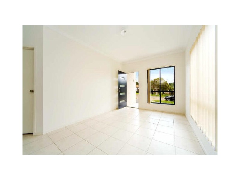 21 Murray St, Greenacre NSW 2190