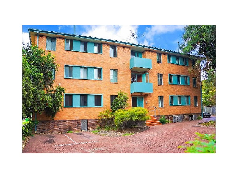 11-17 Davidson St, Greenacre NSW 2190