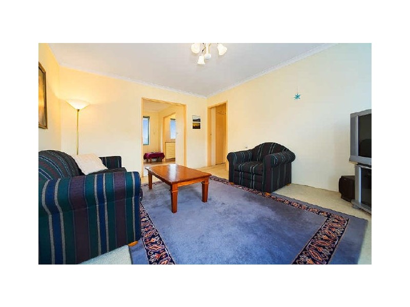 11-17 Davidson St, Greenacre NSW 2190