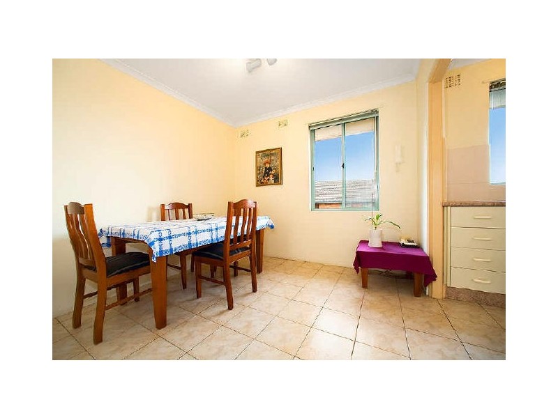 11-17 Davidson St, Greenacre NSW 2190