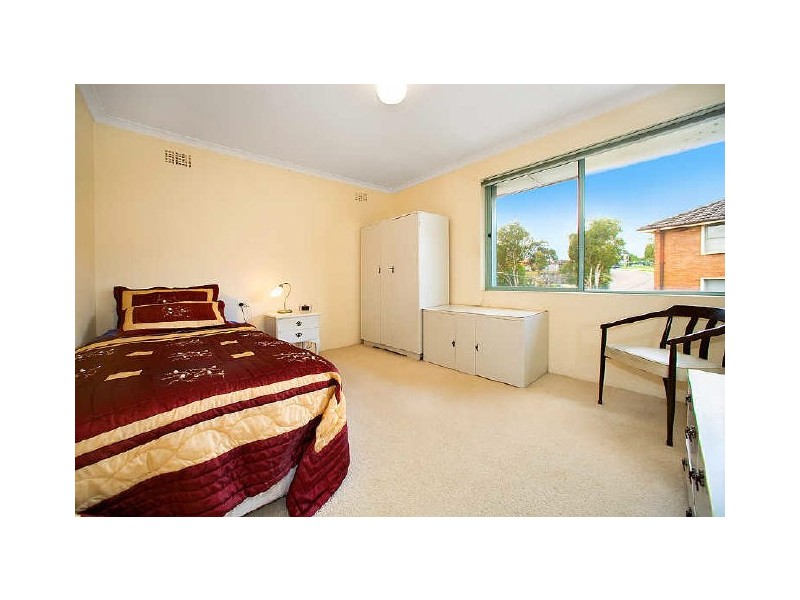 11-17 Davidson St, Greenacre NSW 2190