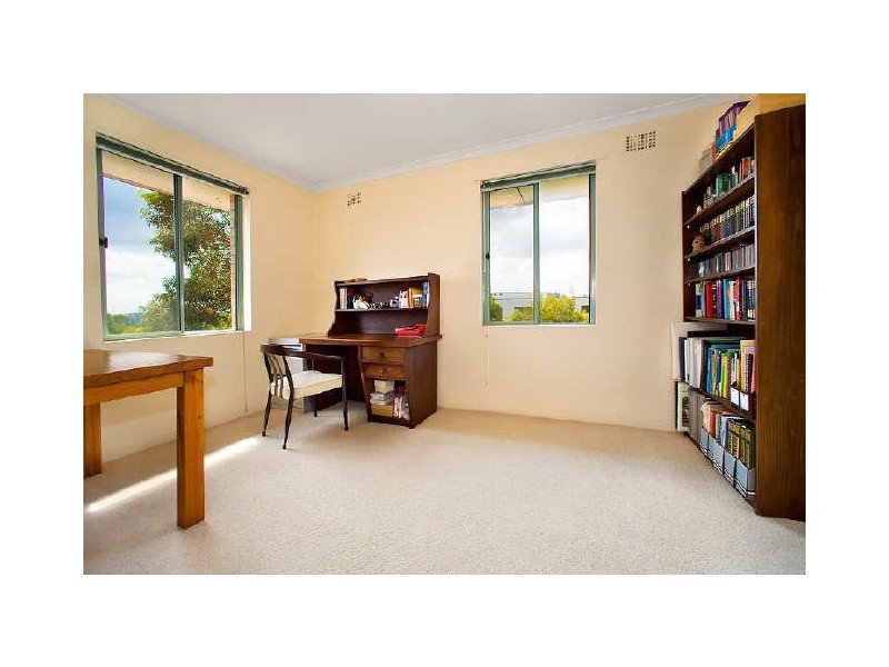 11-17 Davidson St, Greenacre NSW 2190