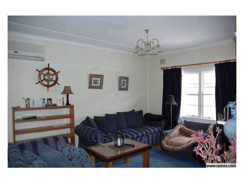 6 Burlington St, Northmead NSW 2152