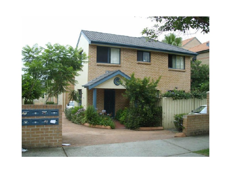 30 Hornsey Rd, Homebush West NSW 2140
