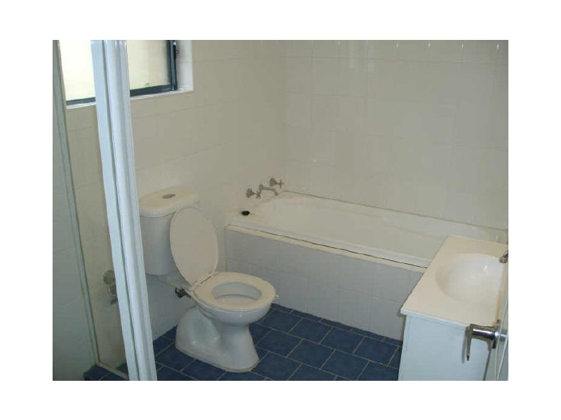 30 Hornsey Rd, Homebush West NSW 2140