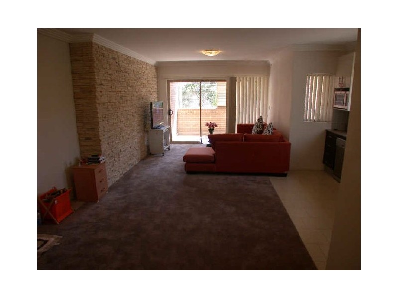 11 Mandemar Ave, Homebush West NSW 2140
