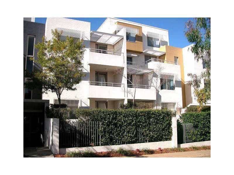 17 Pearce Ave, Newington NSW 2127