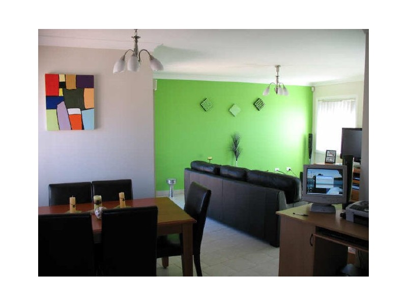 16 Lawford St, Greenacre NSW 2190