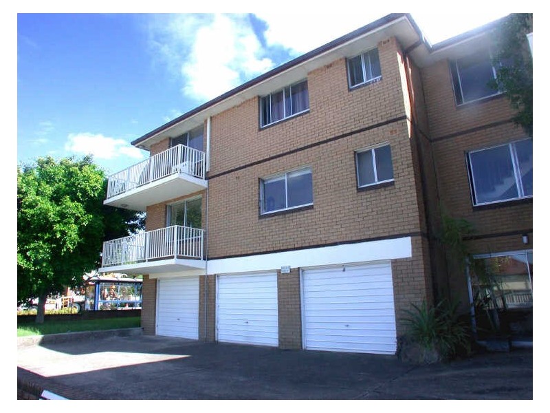 43 Brighton Av, Croydon Park NSW 2133