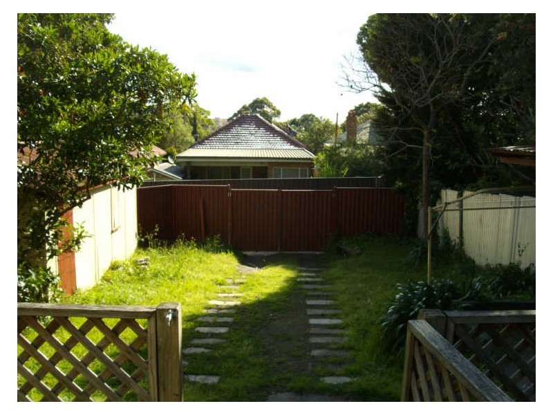 64 Concord Rd, North Strathfield NSW 2137