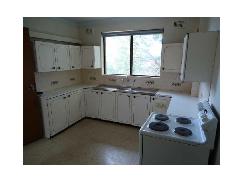 40 The Crescent, Homebush NSW 2140