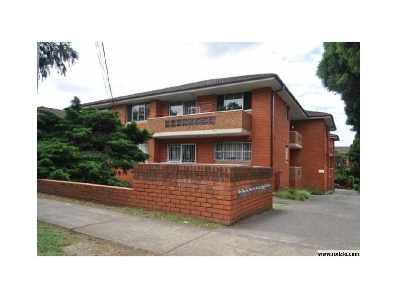 37 Macdonald St, Lakemba NSW 2195