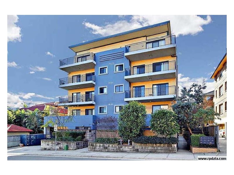 19 George St, Burwood NSW 2134