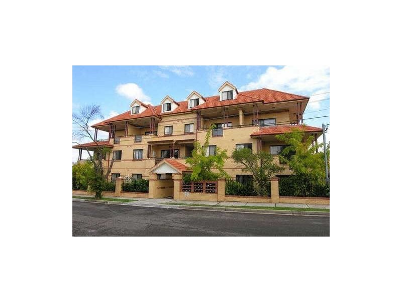 31-33 Gordon St, Burwood NSW 2134