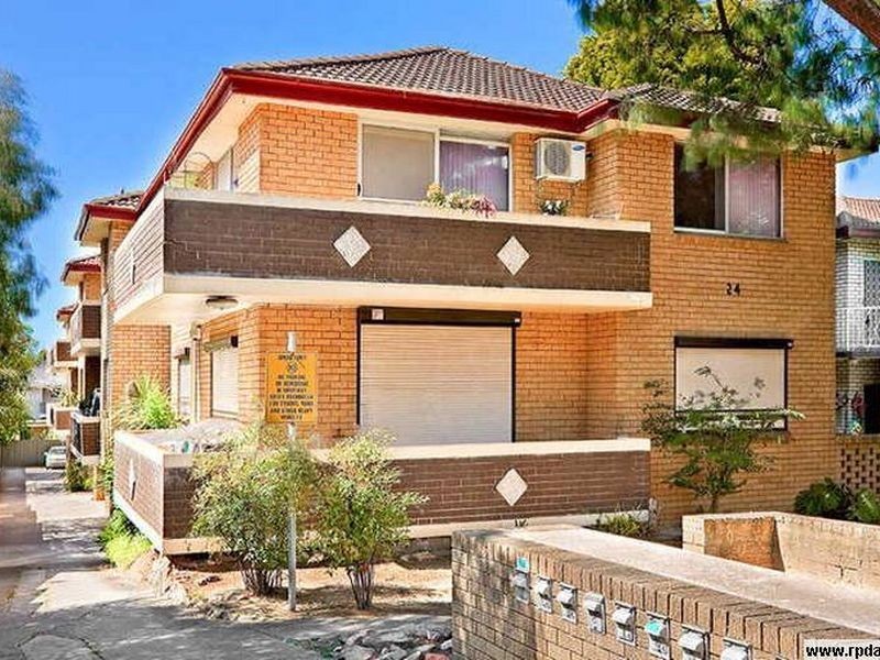 24 Hampstead Rd, Homebush West NSW 2140