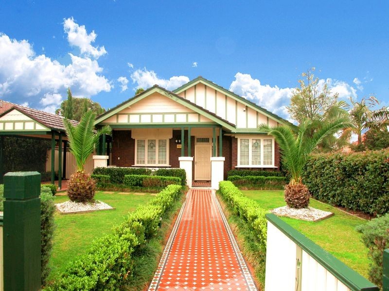 51 Blaxland Road, Rhodes NSW 2138