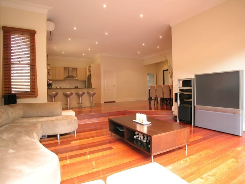 51 Blaxland Road, Rhodes NSW 2138