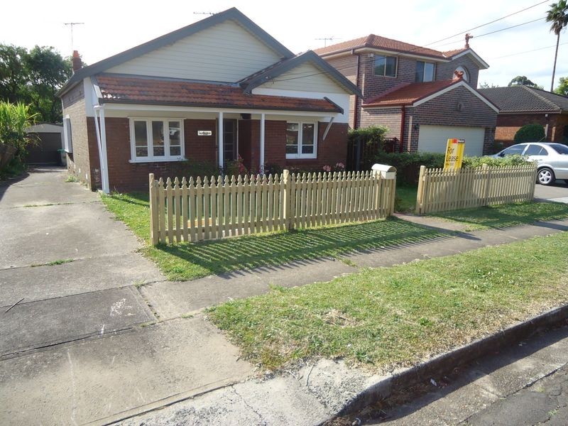 14 Beaconsfield Ave, Concord NSW 2137