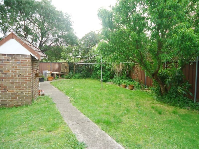 14 Beaconsfield Ave, Concord NSW 2137