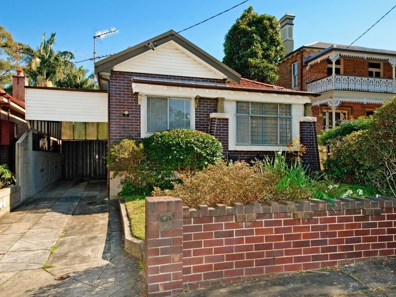 17 The Parade, Enfield NSW 2136