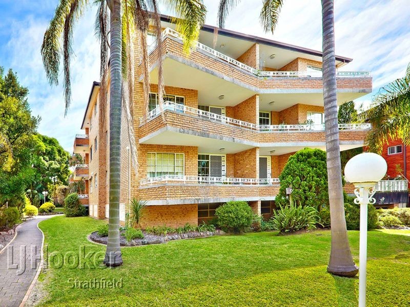 1/33-39 Albert Rd, Strathfield NSW 2135