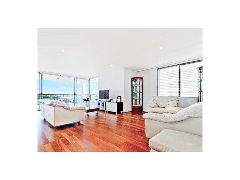 1 Bayside Terrace, Cabarita NSW 2137