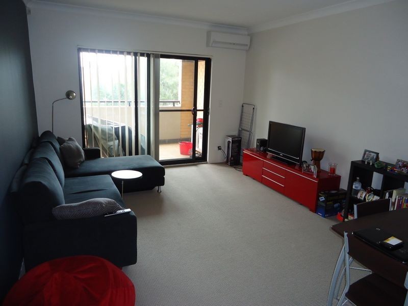 33-35 Eastbourne Rd, Homebush West NSW 2140