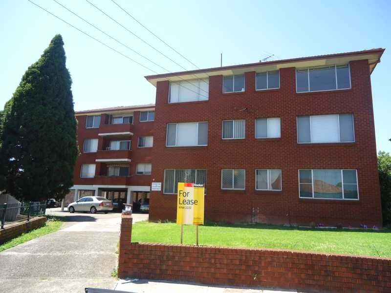 14/4 Mooney Street, Strathfield South NSW 2136
