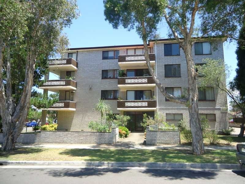 41 Clyde St, Croydon Park NSW 2133