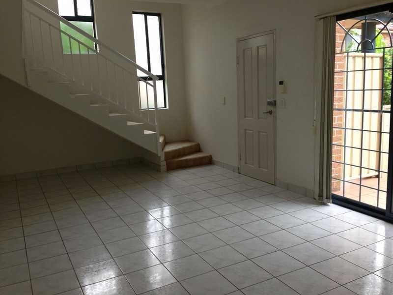 45 Henley Rd, Homebush West NSW 2140